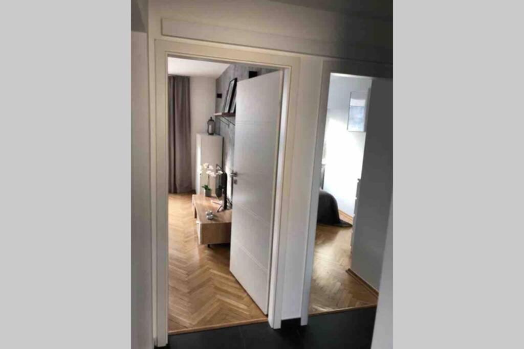 2eco Royal Center Senatorska Old Town *